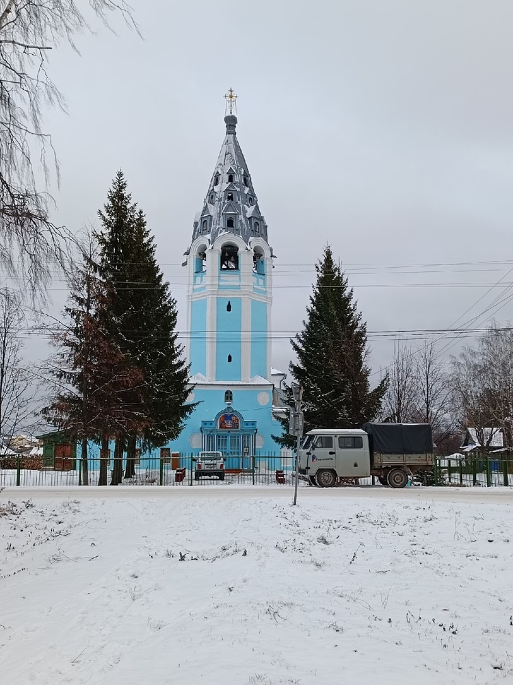 Церковь Успения Пресвятой Богородицы в Чухломе (1730)